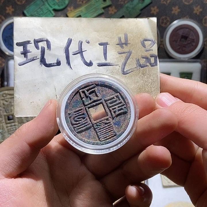 铜现代翻砂制作工艺品