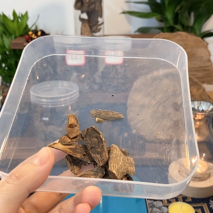 尘***梦沉香碎屑沉香沉香块料