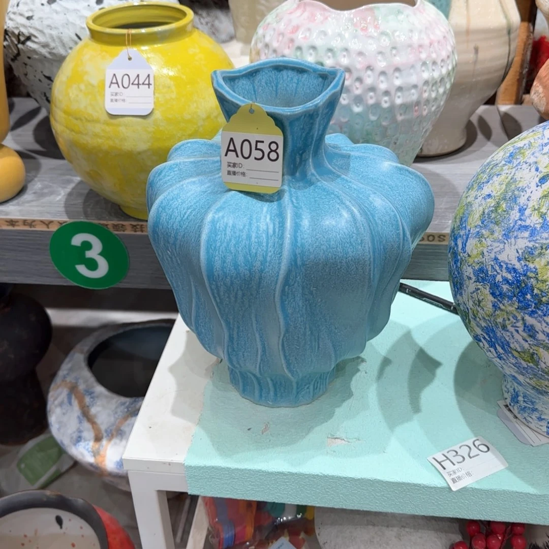 景德镇陶瓷艺术品Z****制