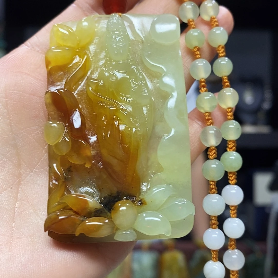 未镶嵌岫玉挂件吊坠