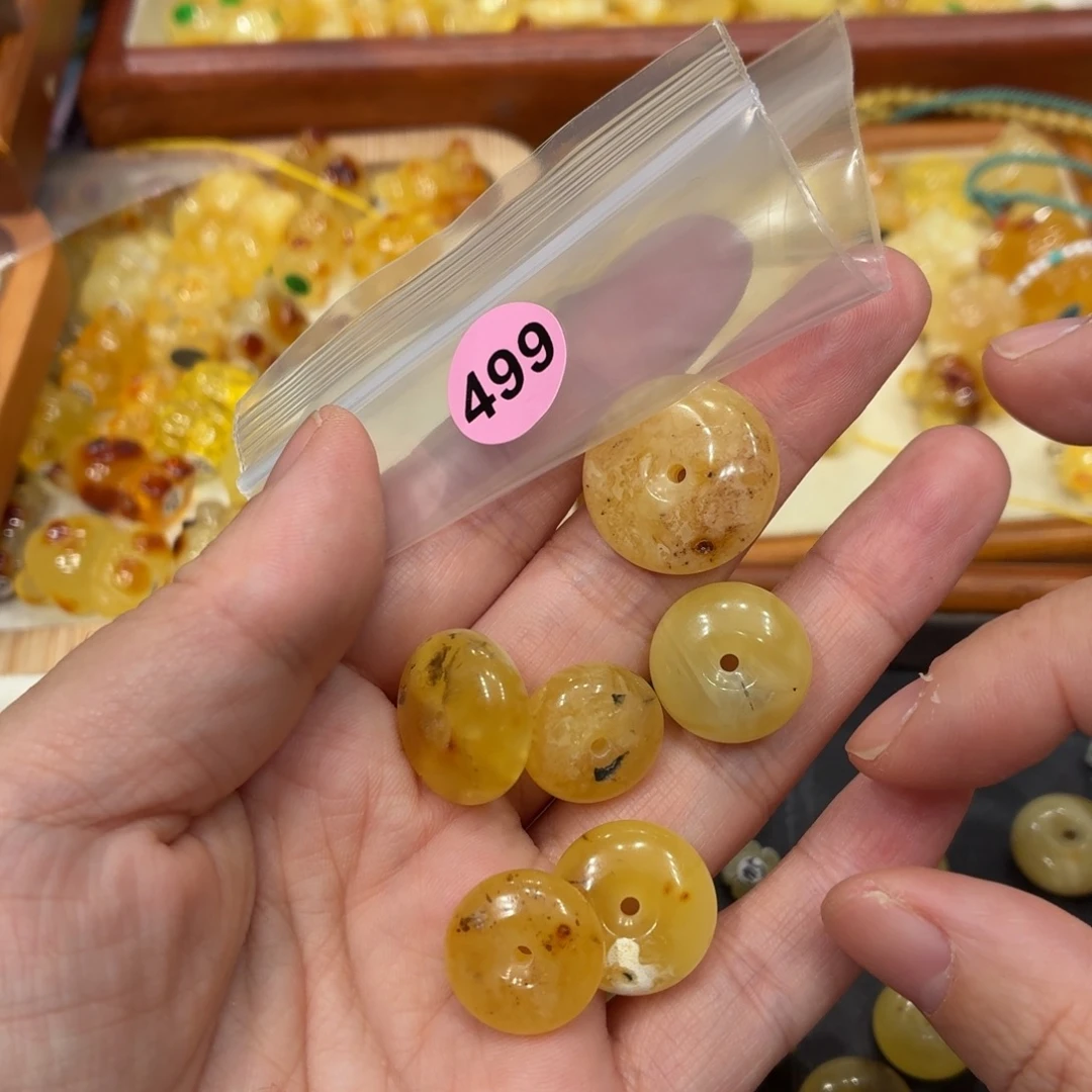 琥珀未镶嵌珠宝奇石