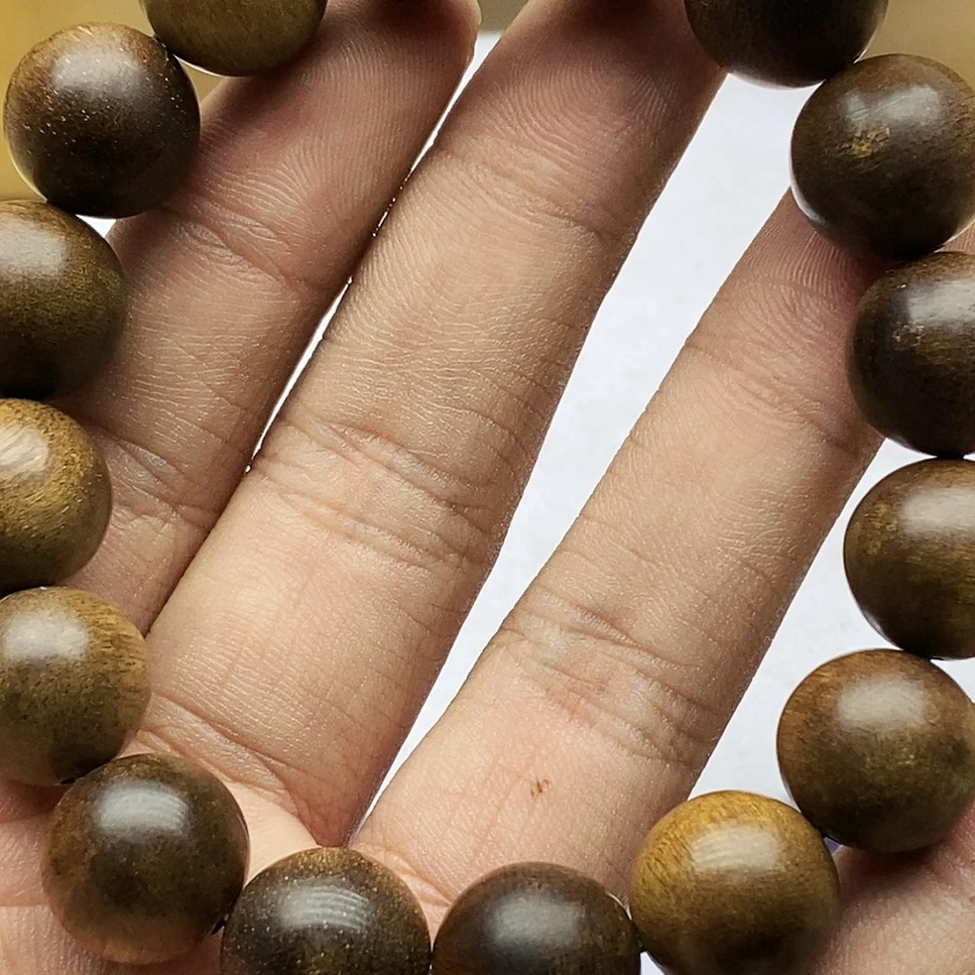 沉香香囊沉香昆仑梅格