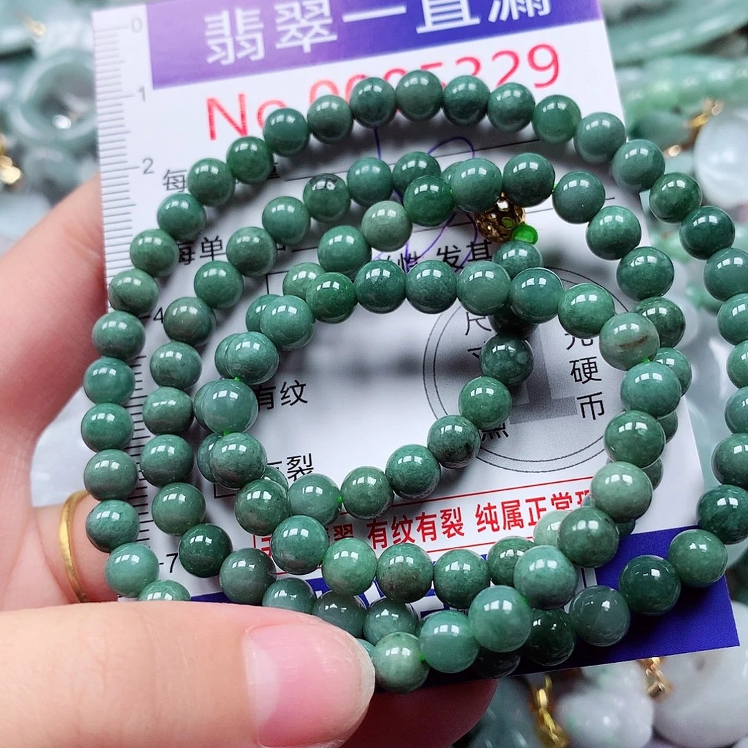 翡翠未镶嵌颈饰29