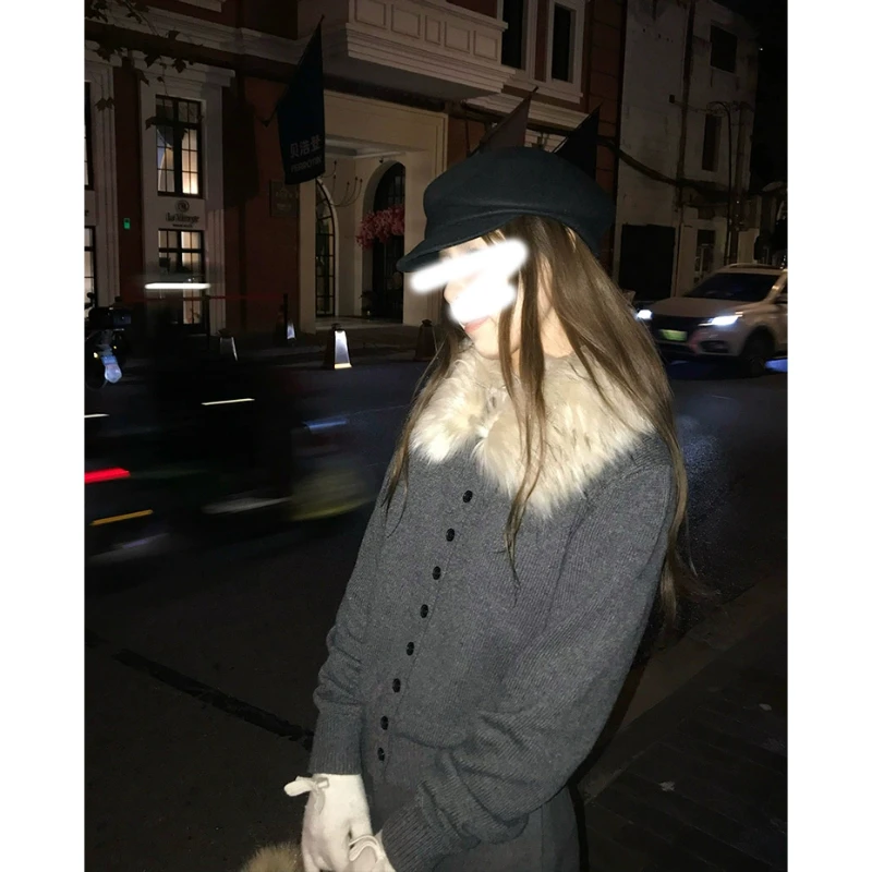 街头优雅修身针织开衫可拆卸毛领毛衣女时髦休闲上衣冬季慵懒风
