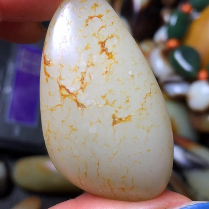 和田玉未镶嵌珠宝奇石