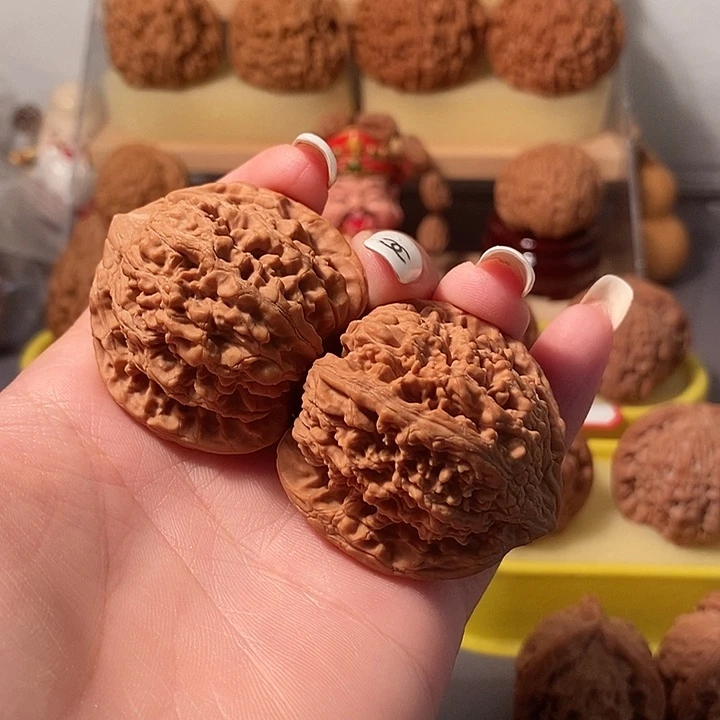 ****️吊坠文玩核桃40➕满天星