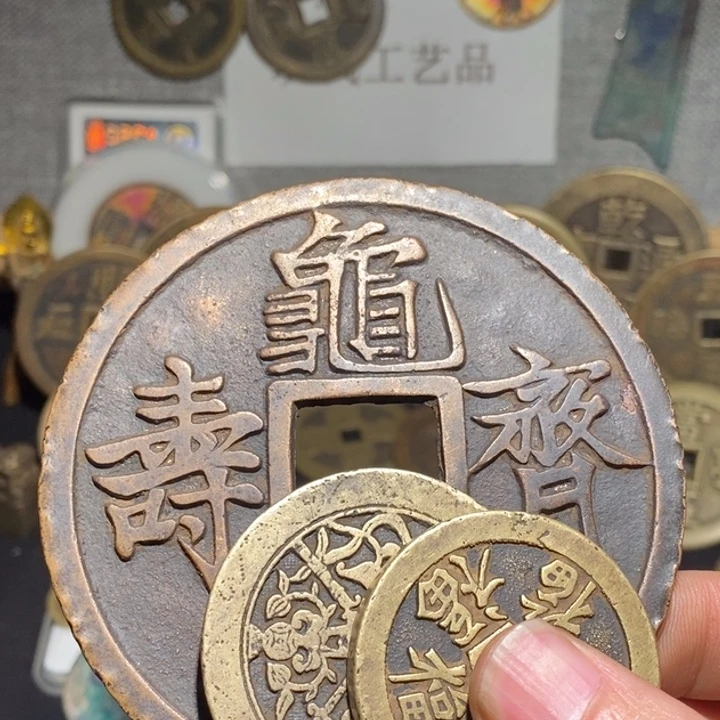渭***蛋铜现代仿制工艺品