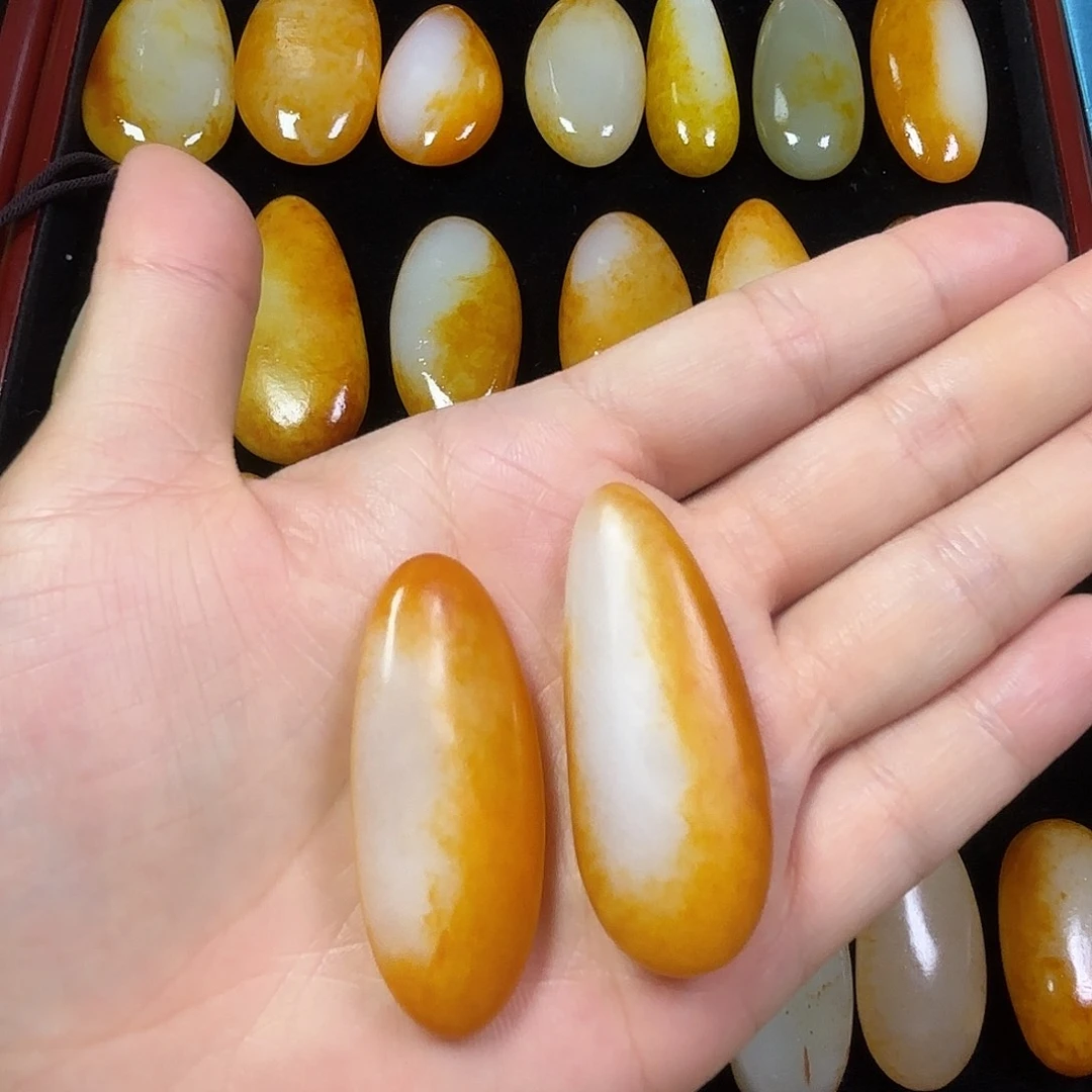 和田玉未镶嵌颈饰T***y