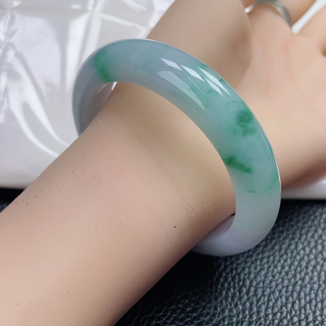 翡翠手镯未镶嵌缅甸翡翠54圈口40