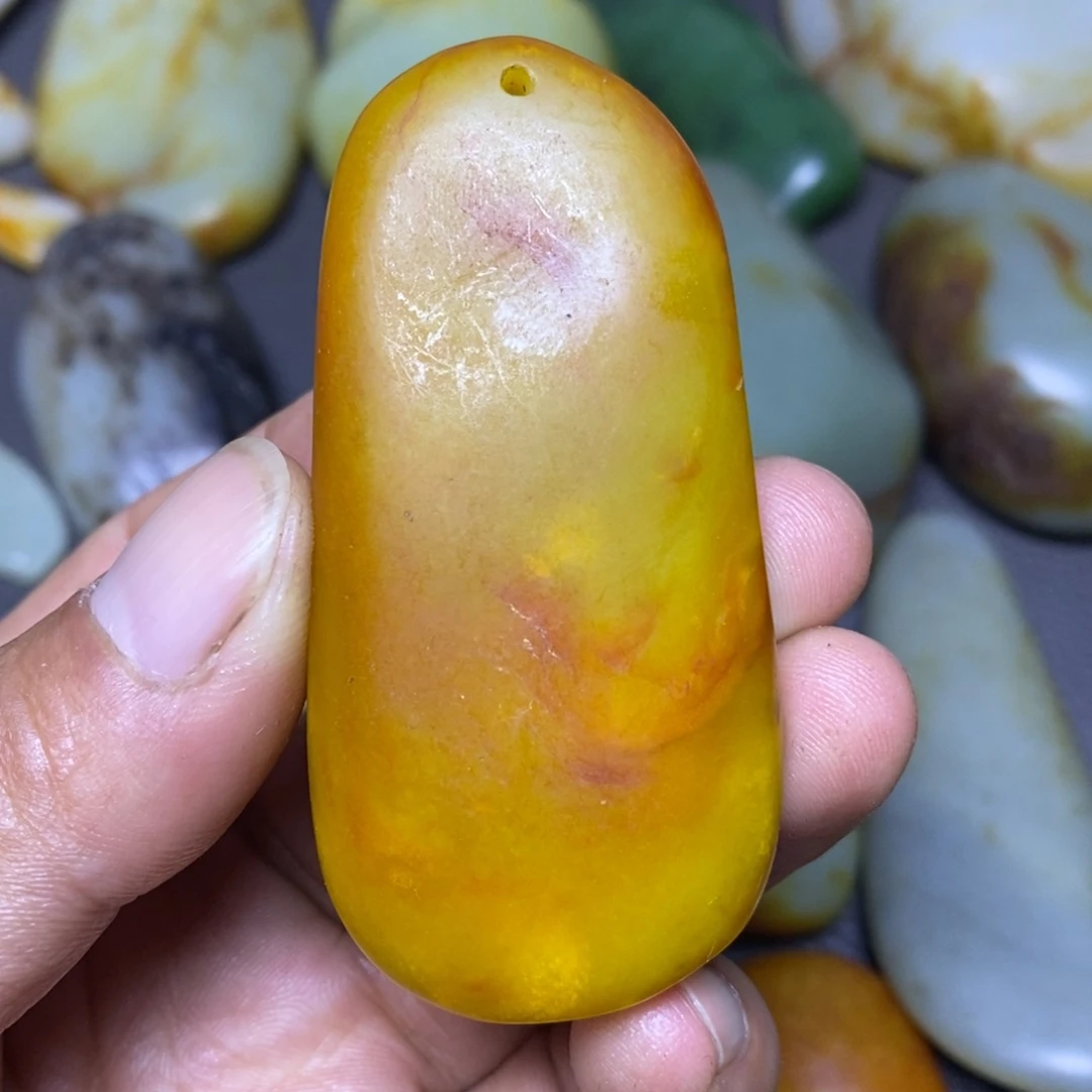 和田玉未镶嵌挂件