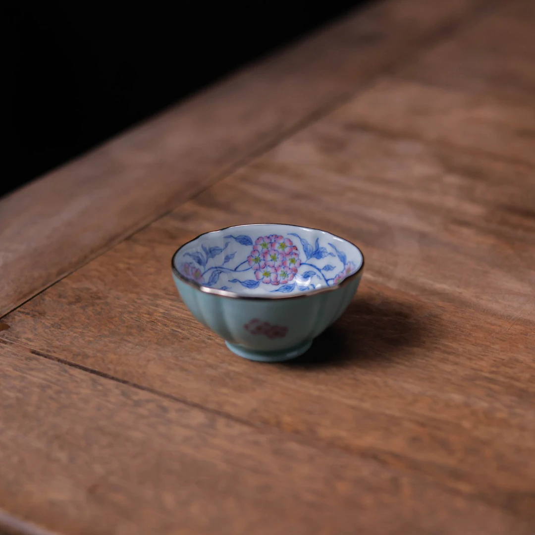 【悦生活】天水碧-华隐堂-桃花锦簇贝壳杯-40ml（华隐S1031）