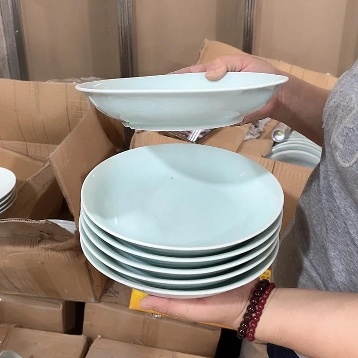 瓷片青瓷八英寸深盘六个，微瑕包邮