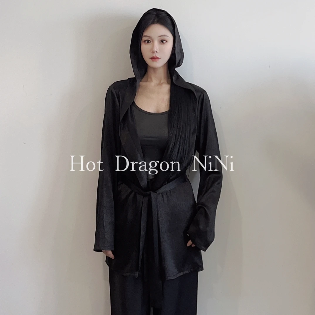 「Hot Dragon NiNi」设计师品牌 黑色连帽腰带款宽松大外套