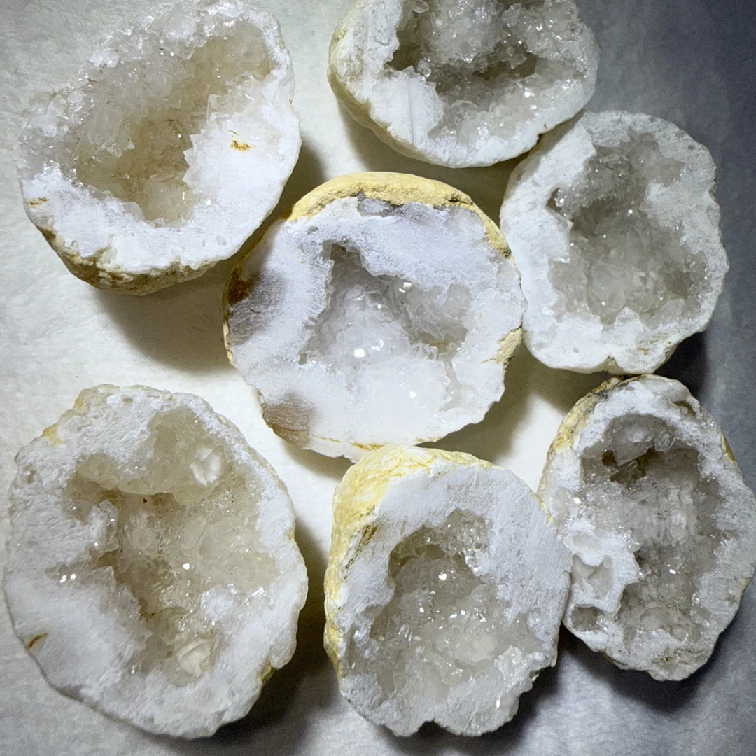 摩洛哥水晶洞精美摆件