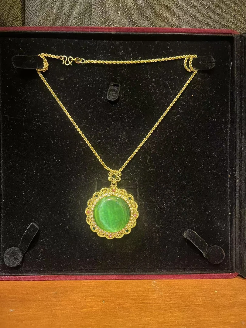 时尚优雅经典女士绿色吊坠高贵百搭女款项链