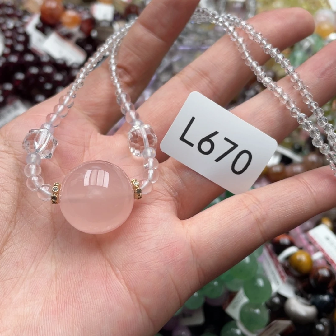 未镶嵌手链水晶多样性