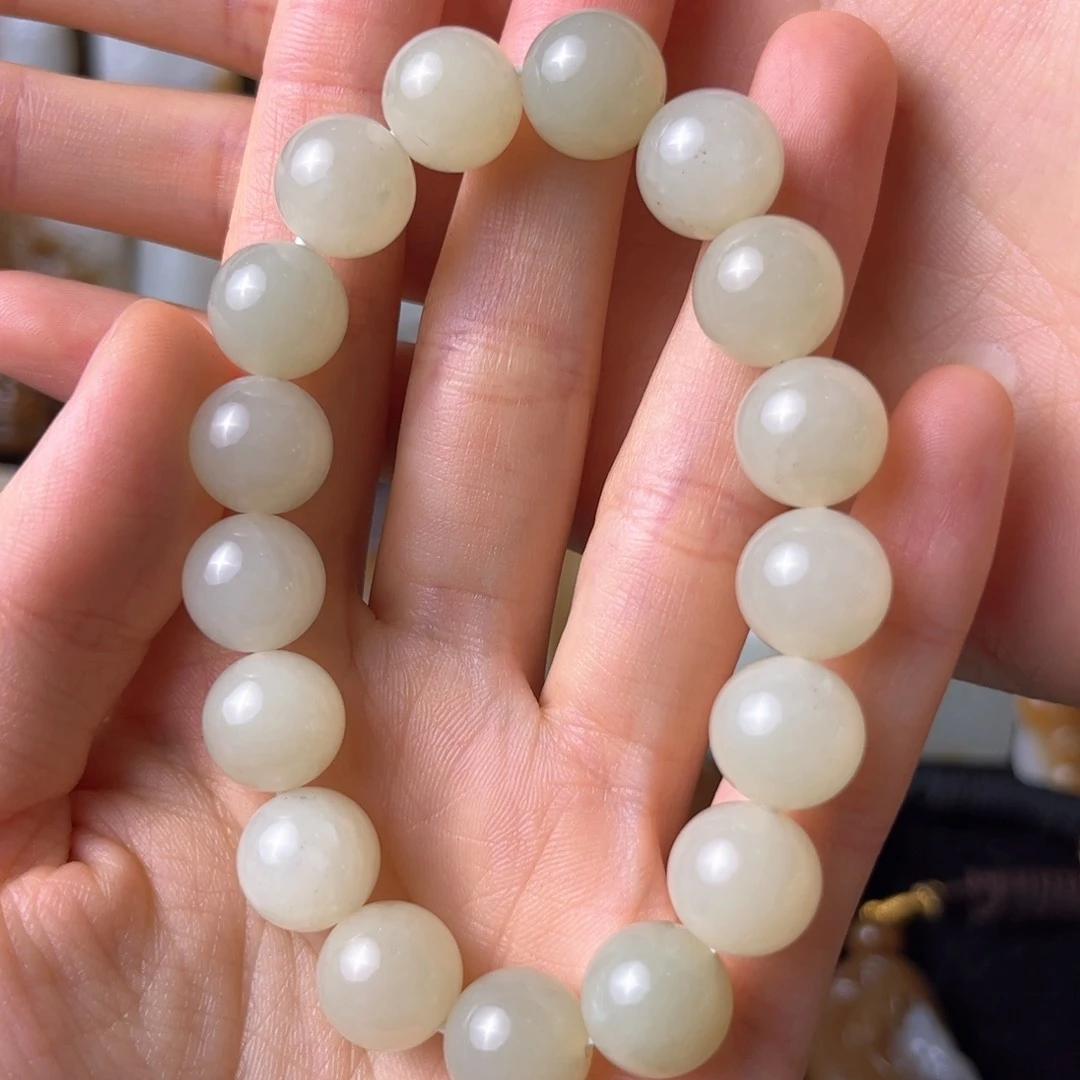 和田玉（糖玉）颈饰未镶嵌钦*剑