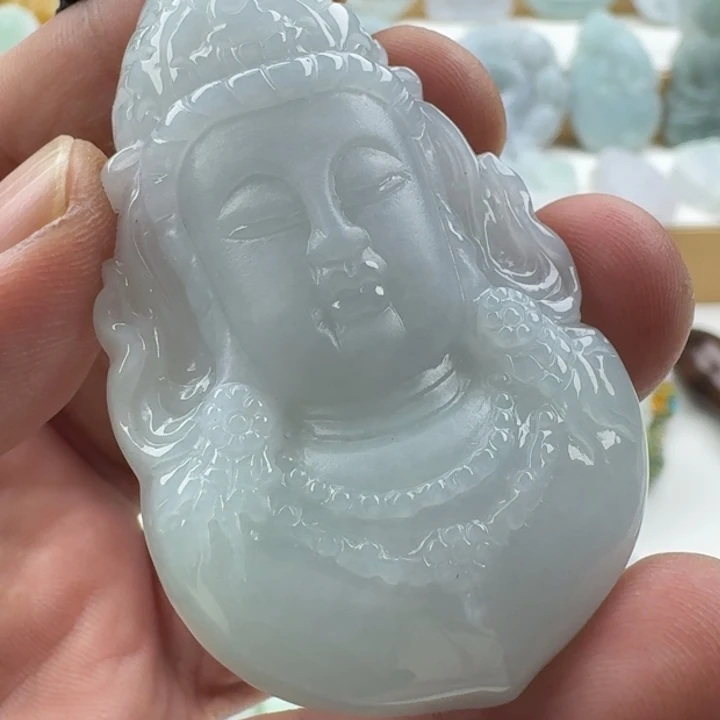 翡翠未镶嵌颈饰天然缅甸A货翡翠