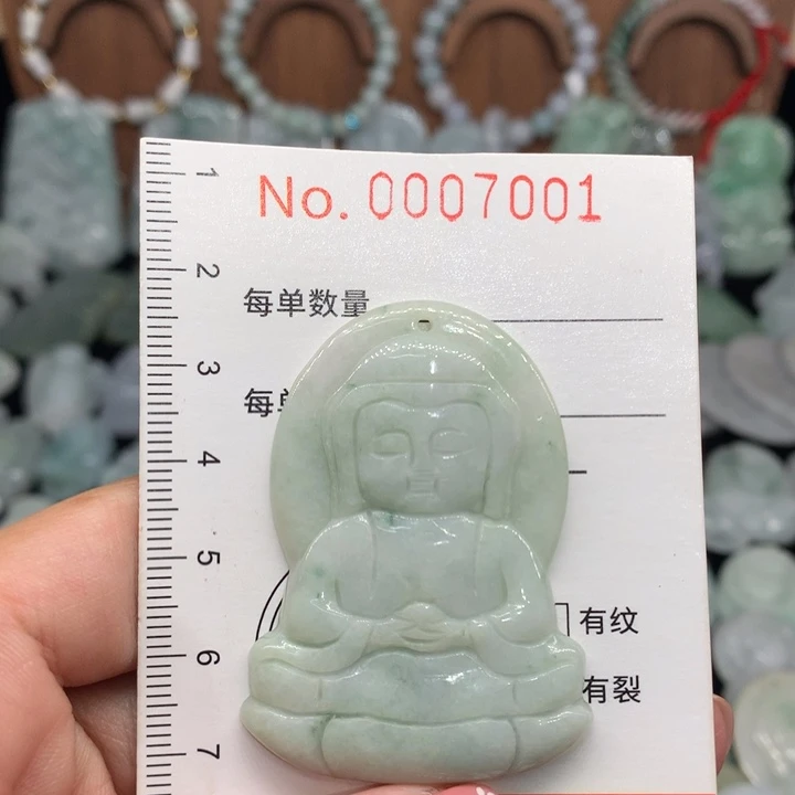 翡翠未镶嵌颈饰11