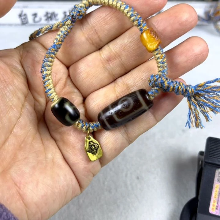 玛瑙/玉髓颈饰合金