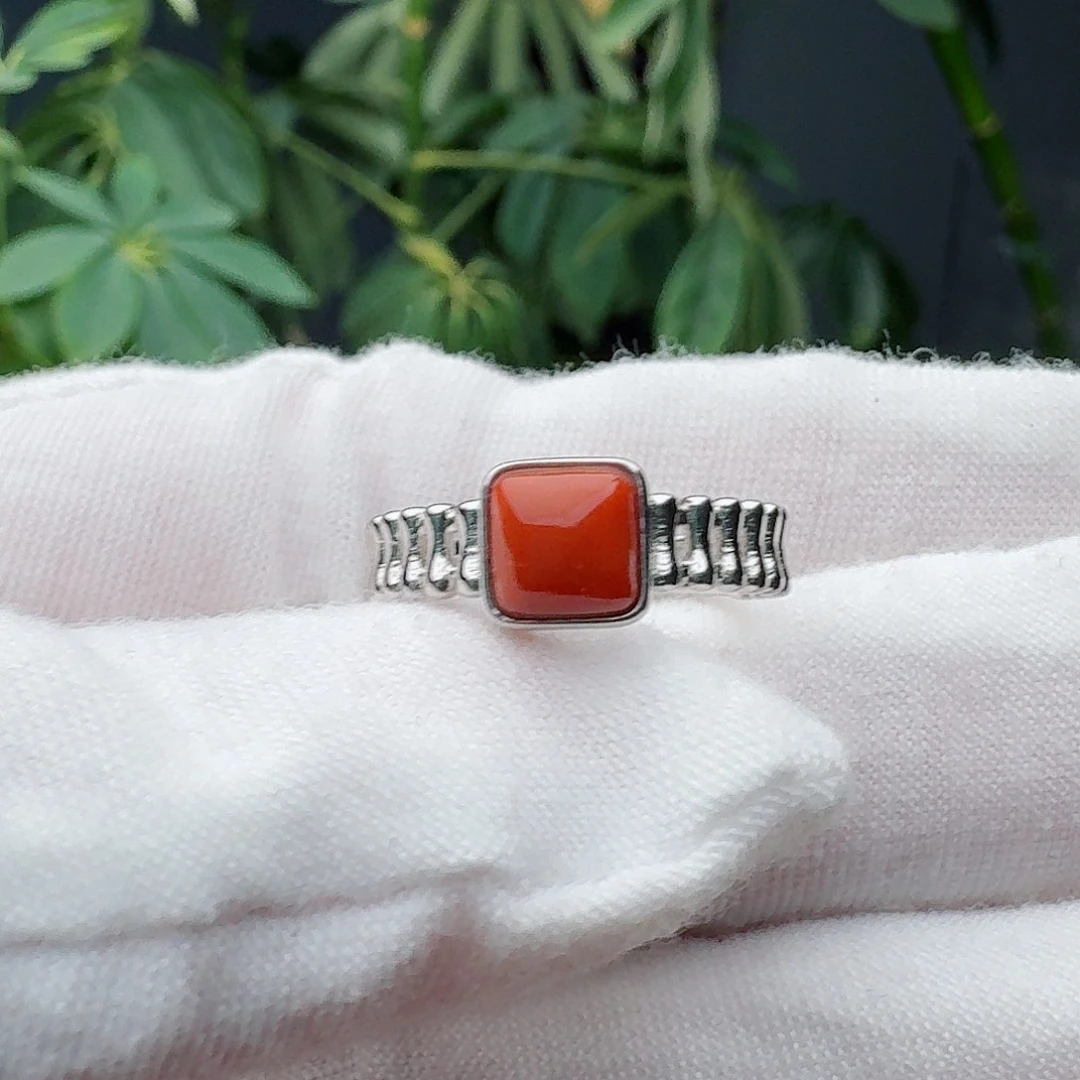 南红玛瑙银S925镶嵌戒指戒指