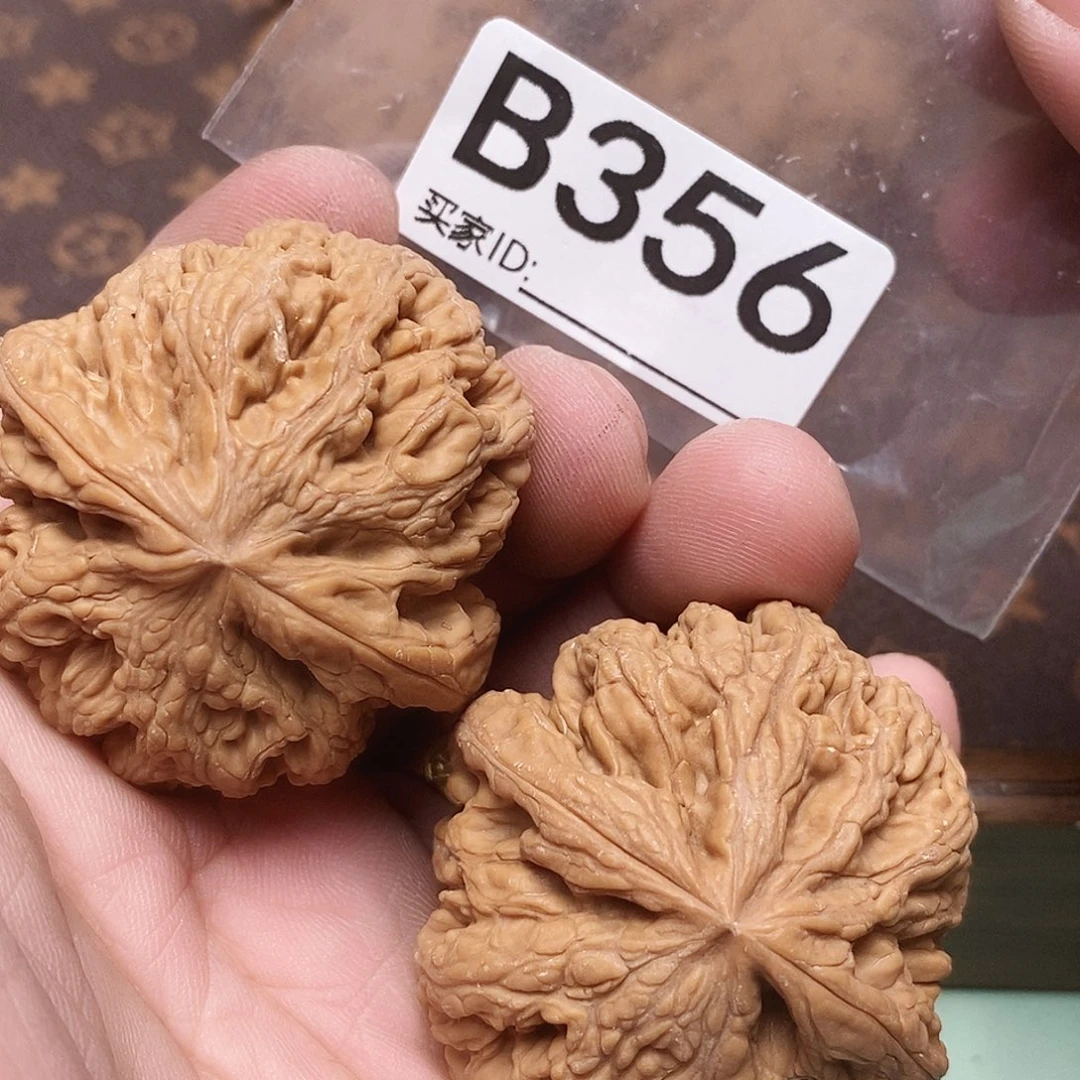 文玩核桃把件粗筋。   44