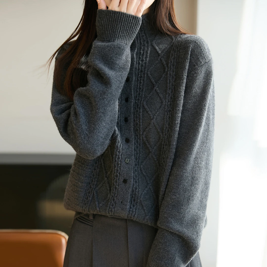 大码女装微胖mm秋冬半高领女士毛衣高级感内搭可外穿针织打底开衫