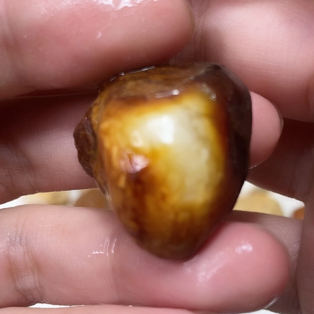 定制琥珀未镶嵌原矿琥珀