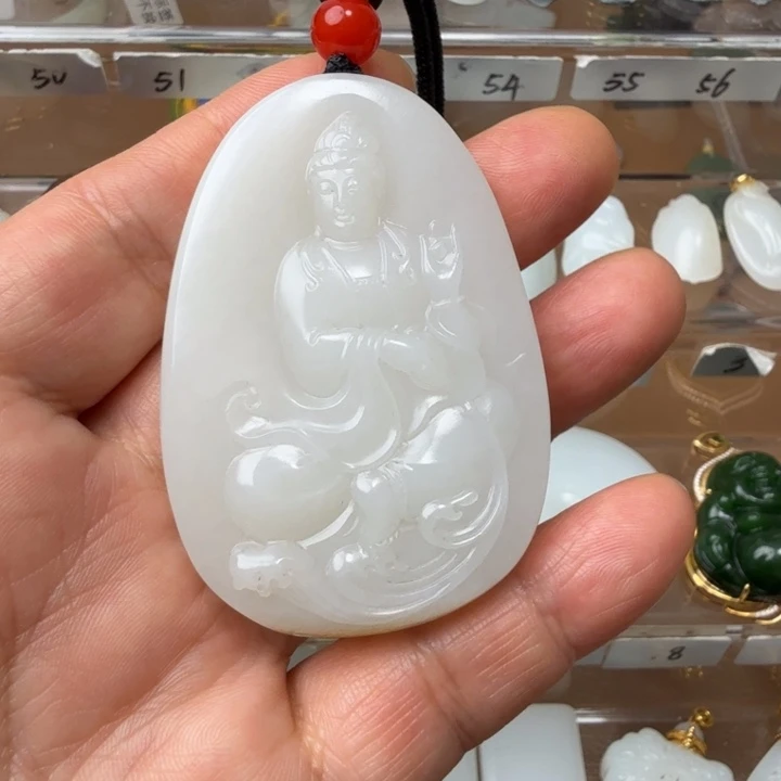 新***发和田玉未镶嵌颈饰新疆和田天然真皮色