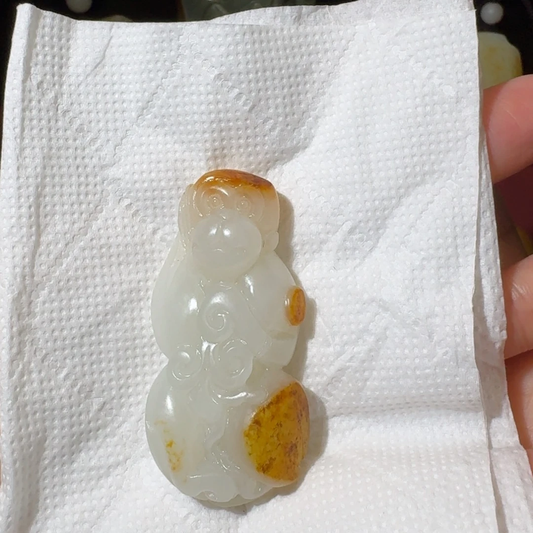 大***堂和田玉未镶嵌挂件