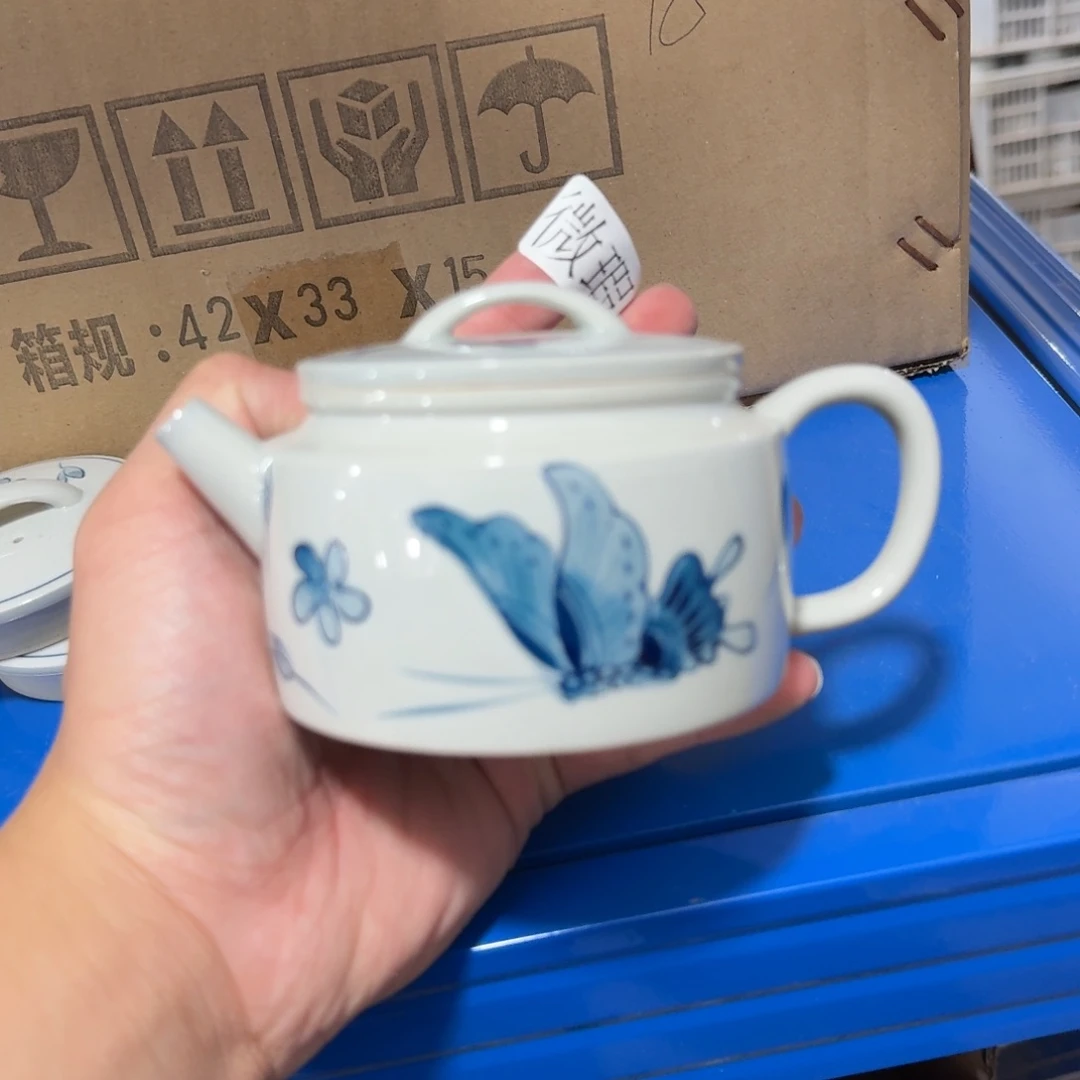 釉下手绘茶具微瑕