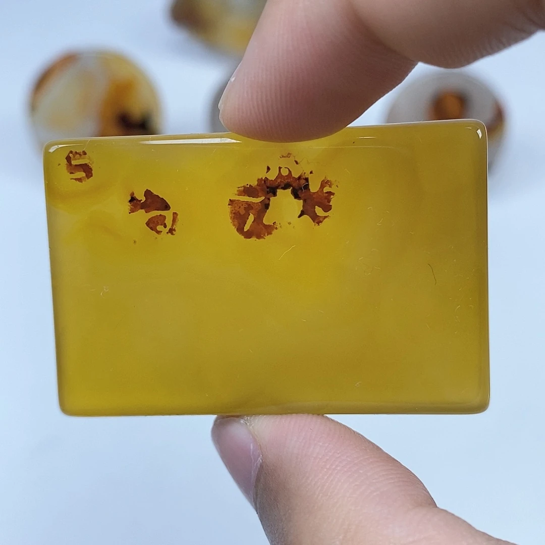 玛瑙/玉髓未镶嵌珠宝半成品