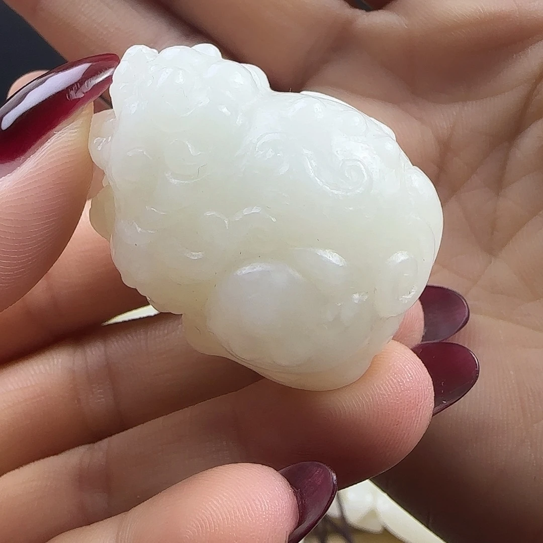 和田玉（糖玉）未镶嵌颈饰