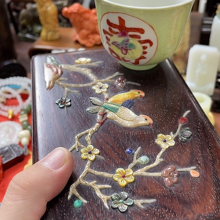 瓷片精致雕刻工艺
