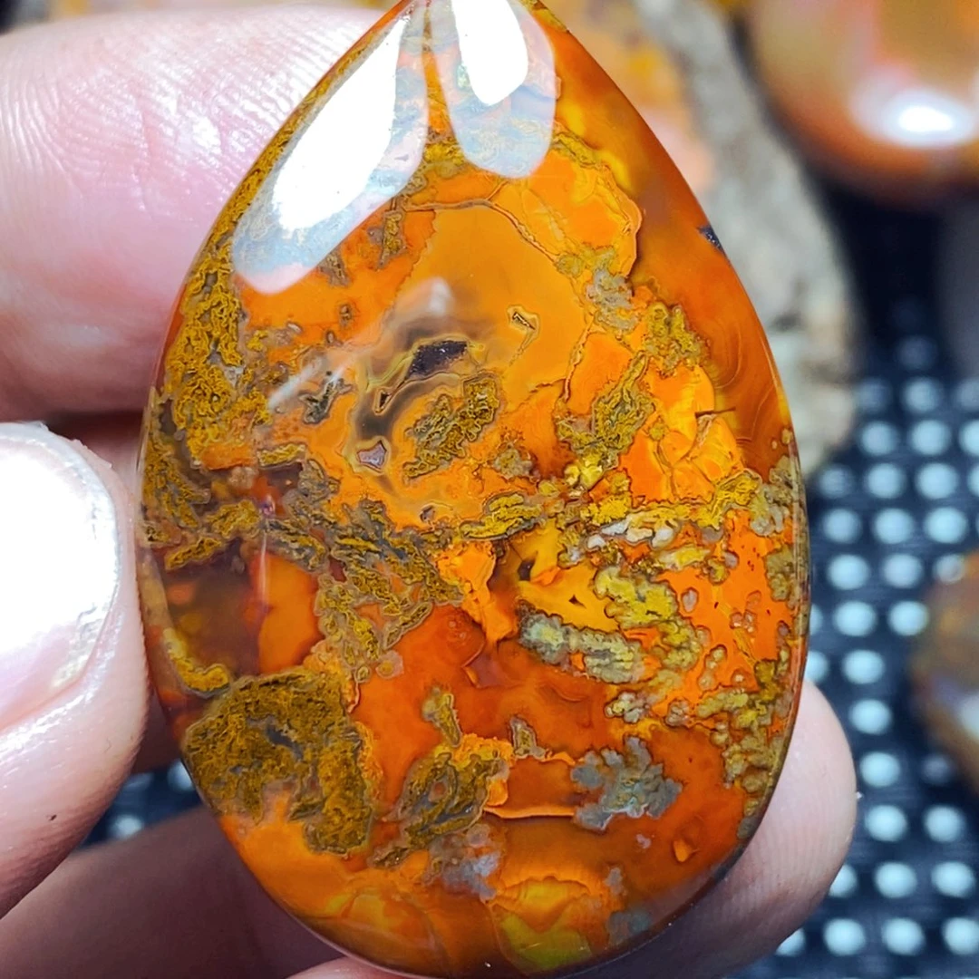 未镶嵌吊坠(不含链)玛瑙/玉髓想****字