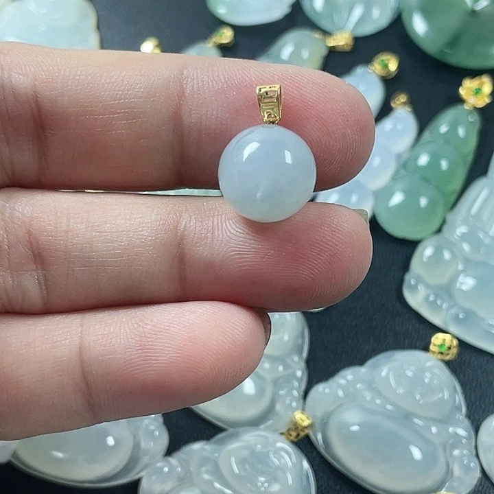 翡翠18K金镶嵌颈饰卡11圆珠