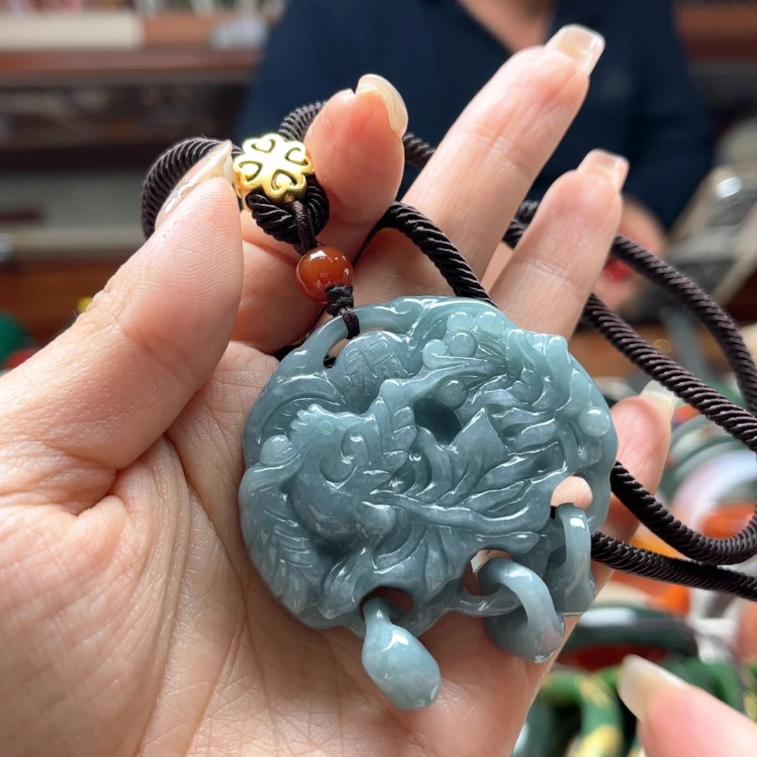 翡翠未镶嵌颈饰99999888888888