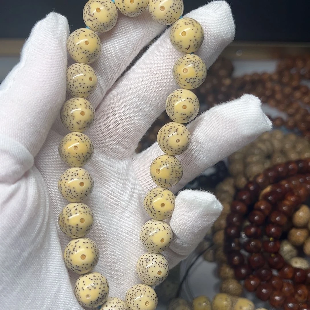 星月菩提吊坠11留白正圆珠手持