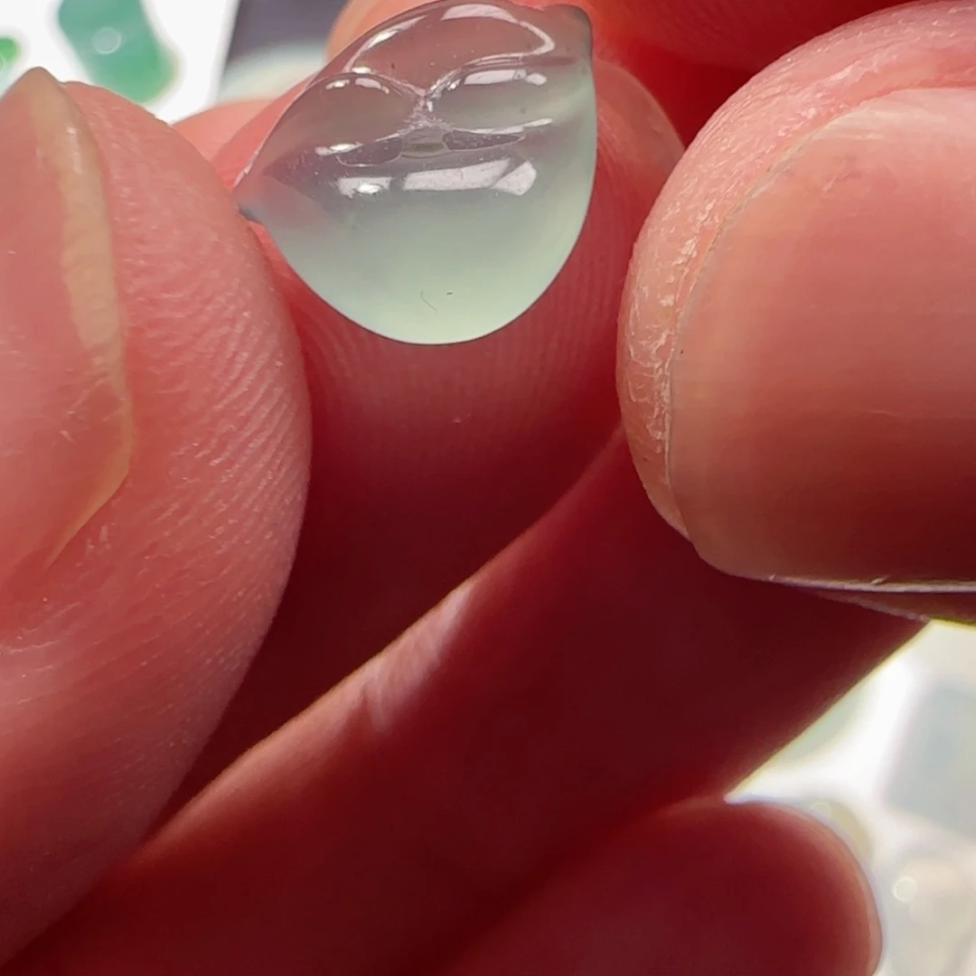 定制翡翠未镶嵌天然翡翠双鱼