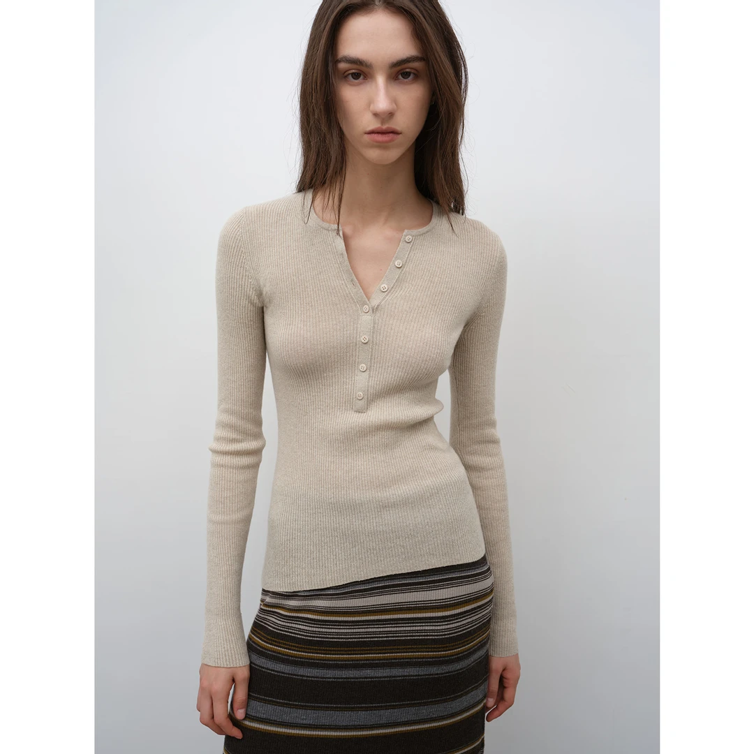 [时髦搭子]舒雅来信 休闲紧身圆领羊绒长袖针织衫显瘦气质百搭