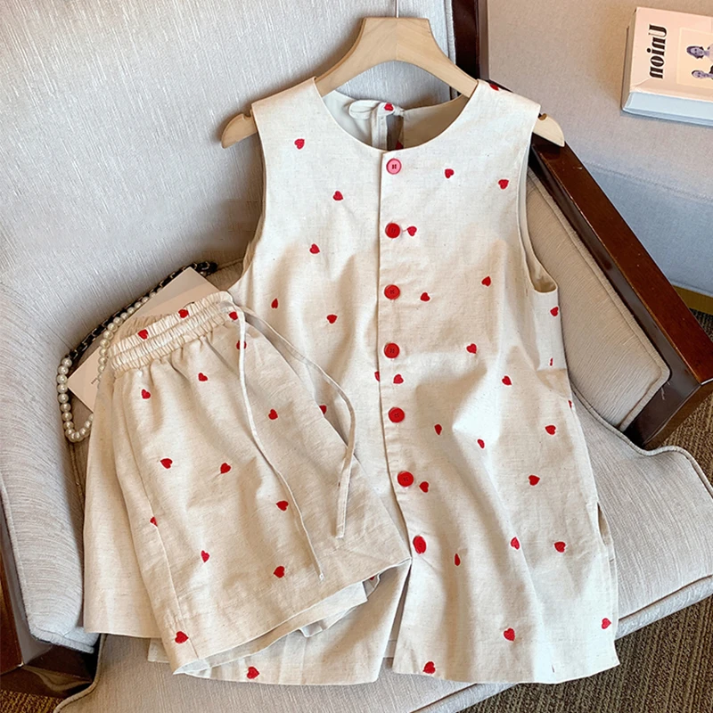 女童亚麻爱心刺绣套装夏装新款洋气时髦休闲马甲短裤两件套中大童