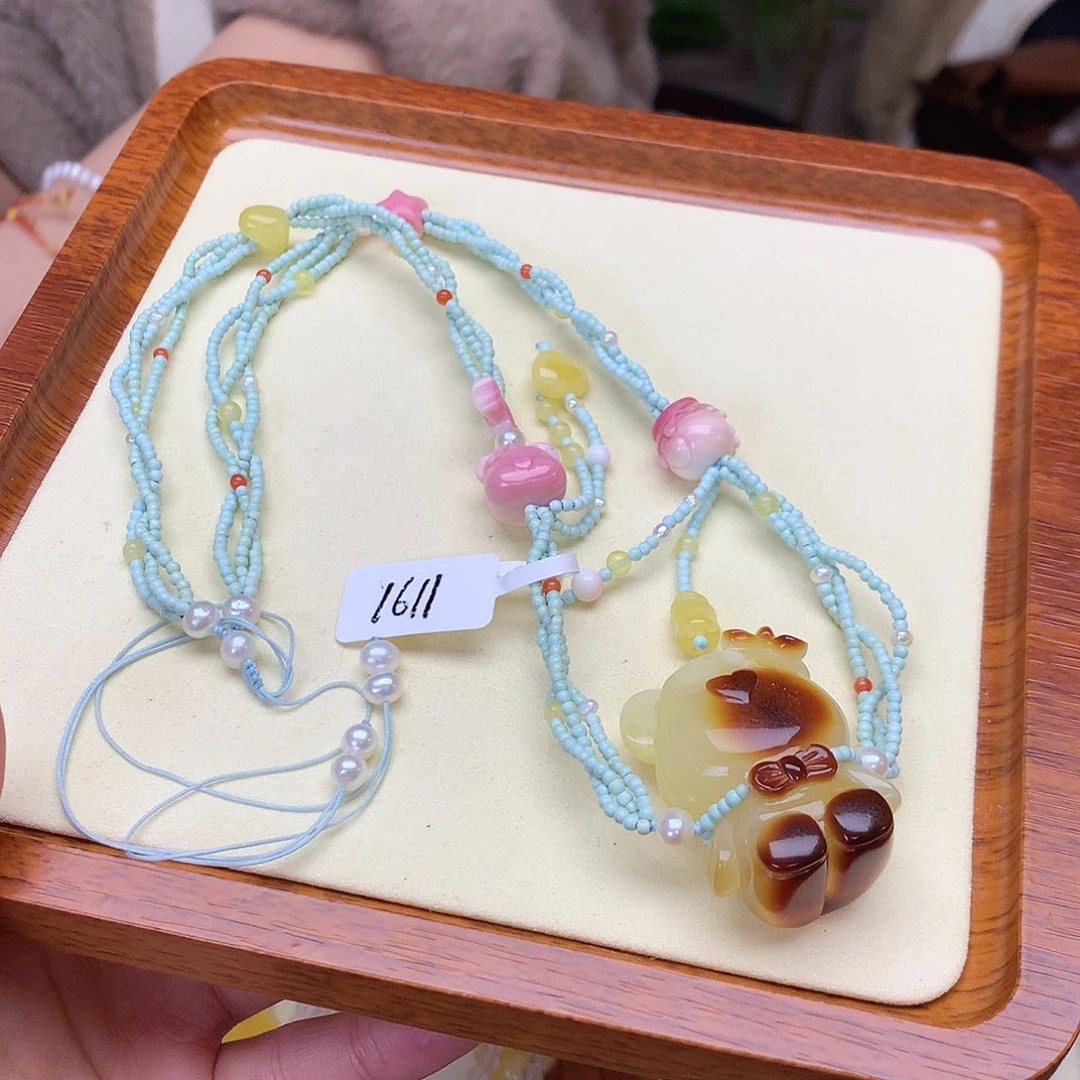 琥珀吊坠(不含链)未镶嵌听*