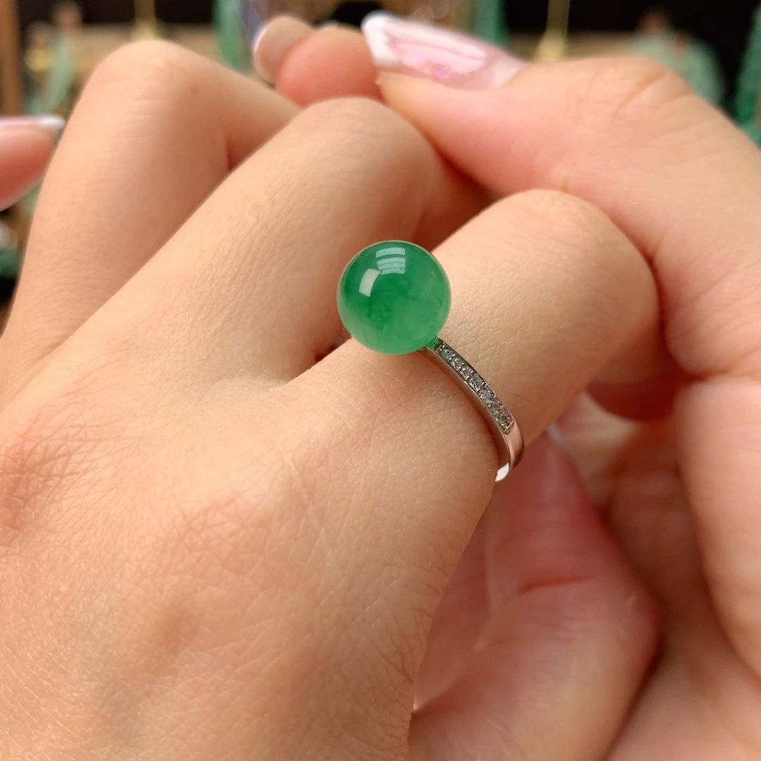 石英质玉冰飘花精品戒指银S925镀金镶嵌