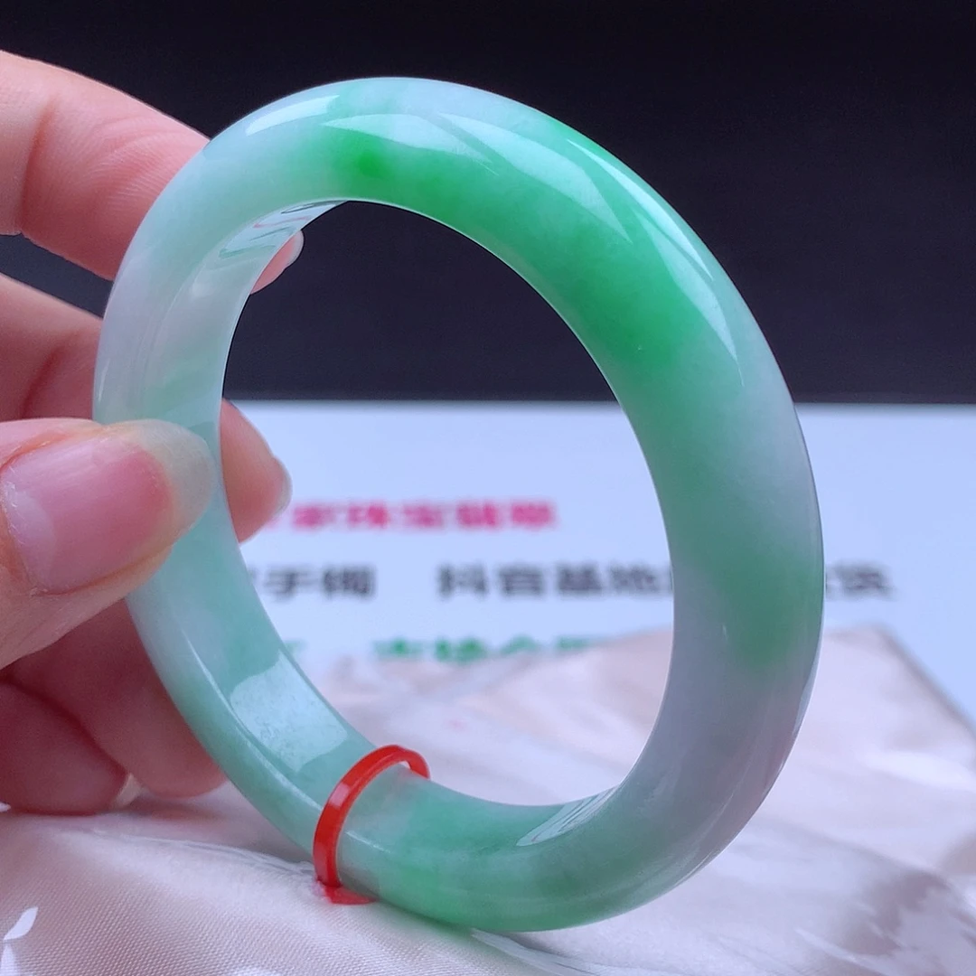 翡翠未镶嵌手镯手镯002062