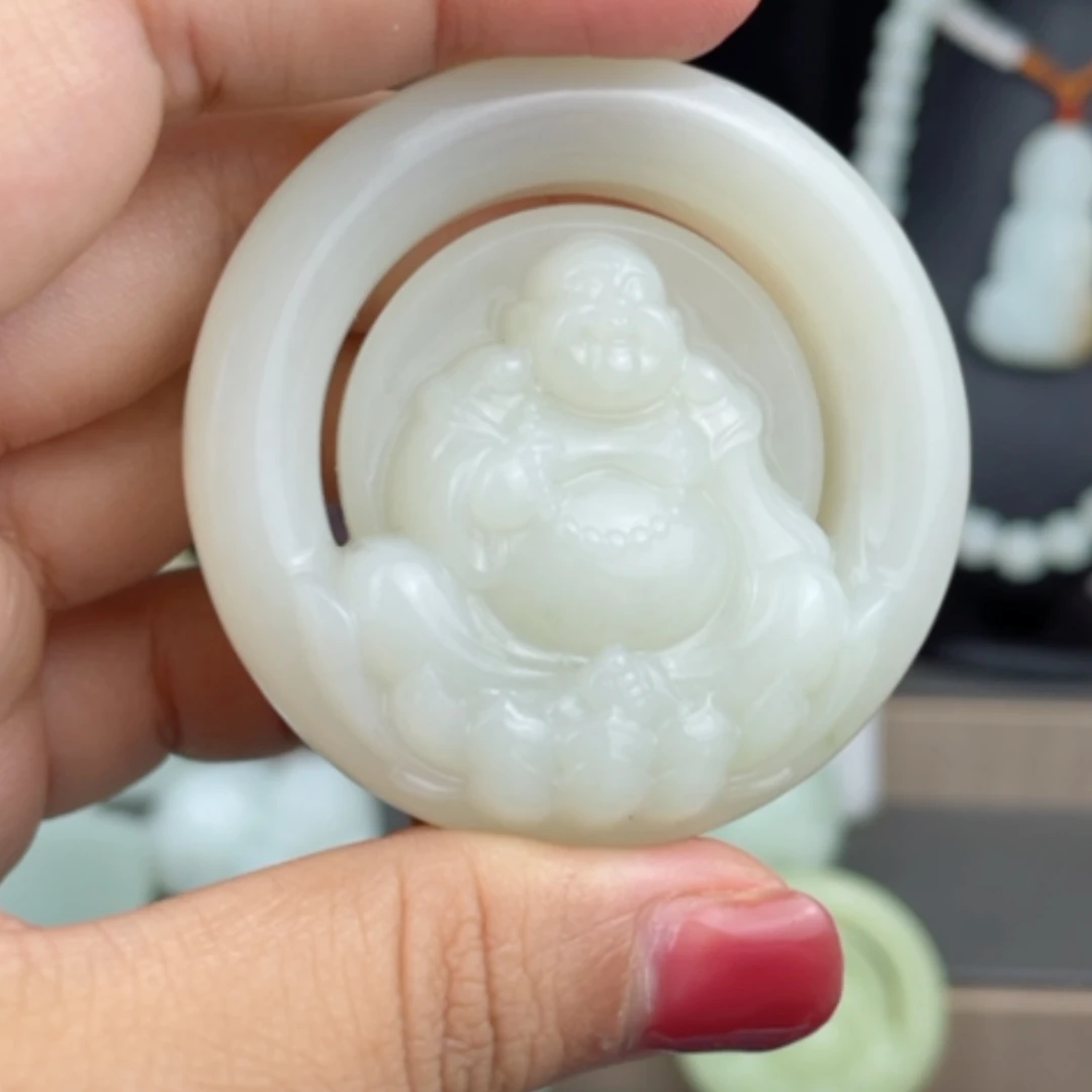 【闪购商品】颈饰未镶嵌和田玉