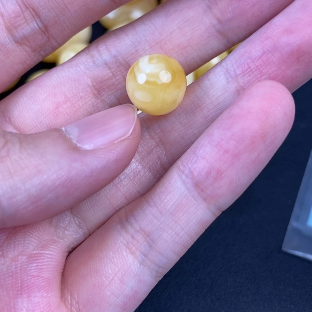 裸石琥珀未镶嵌微瑕7