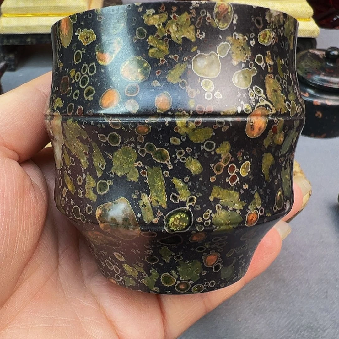 梅花玉竹节杯微瑕