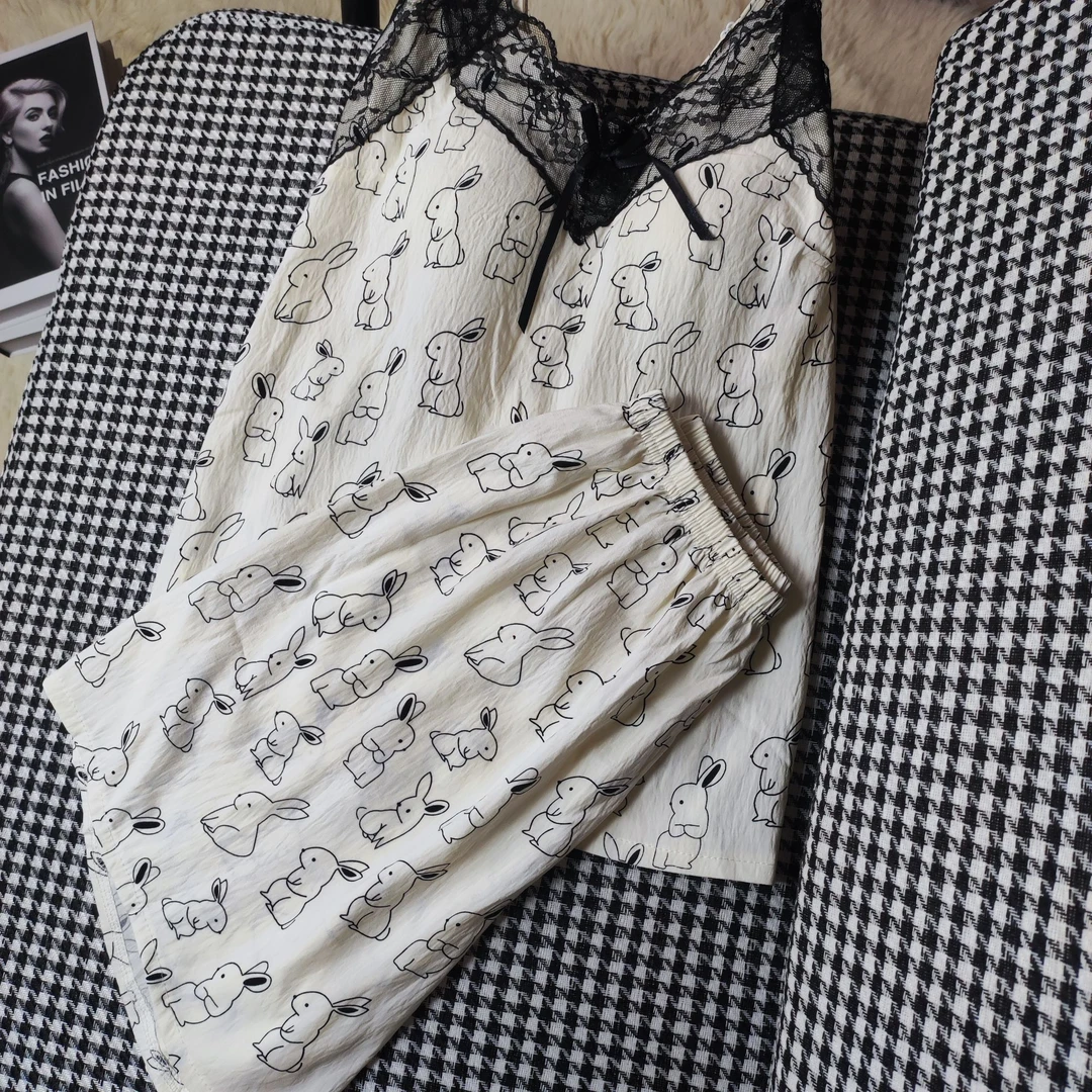 云朵棉吊带薄款睡衣套装女2025夏季新款满印兔子带胸垫短裤家居服