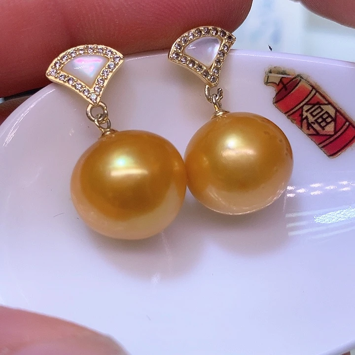 银S925镶嵌耳饰淡水珍珠