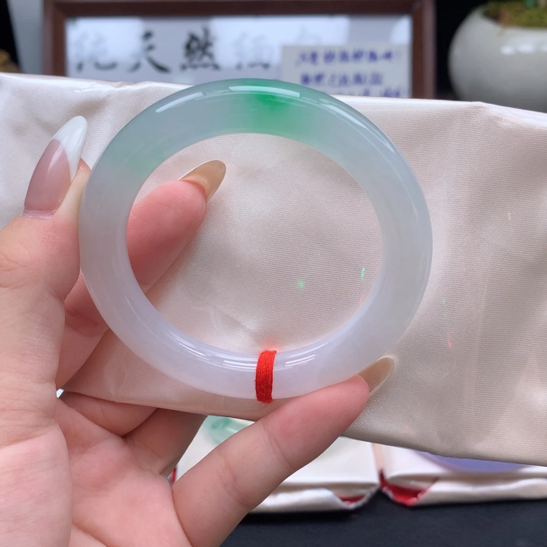 未镶嵌手镯翡翠冰胶金丝绿53圆条